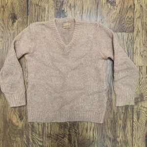 Vintage Old Colony 100% Virgin Wool Tan V-Neck Sweater Size Medium